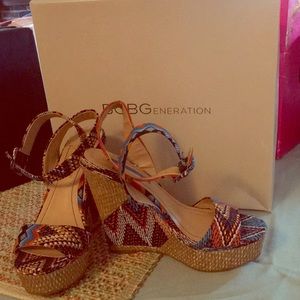 Multi color high platforms